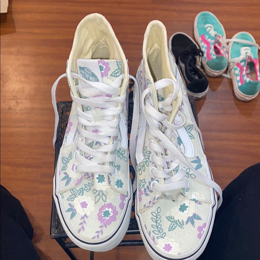Vans Women's Floral High-Top Sneakers - White and Purple